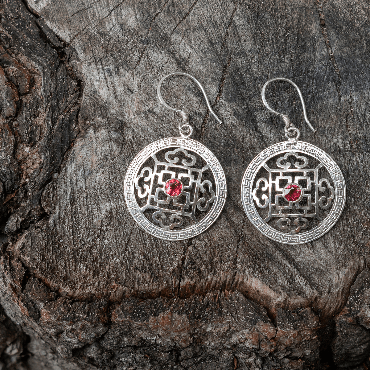 925 silver earrings | Mandala with garnet | Handmade in Nepal